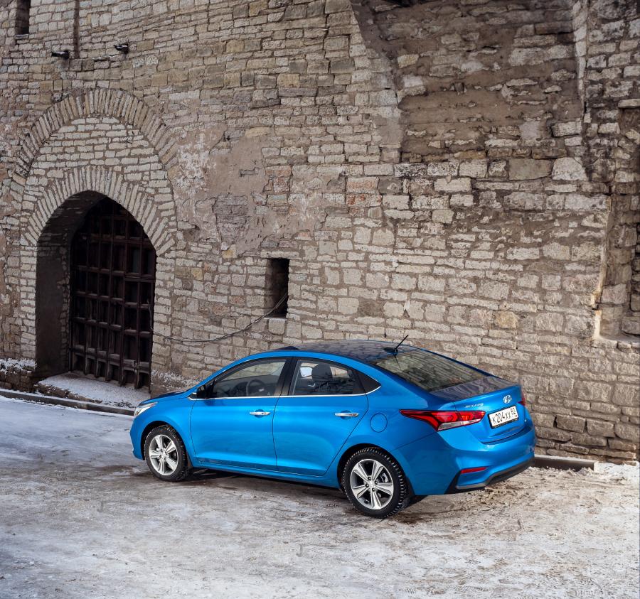  Hyundai Solaris (HCR) 2017 года  (фото 13 из 33)